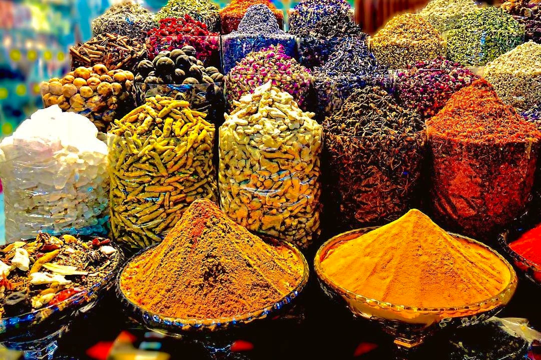 Traditional Dubai Shopping Tour Ticket